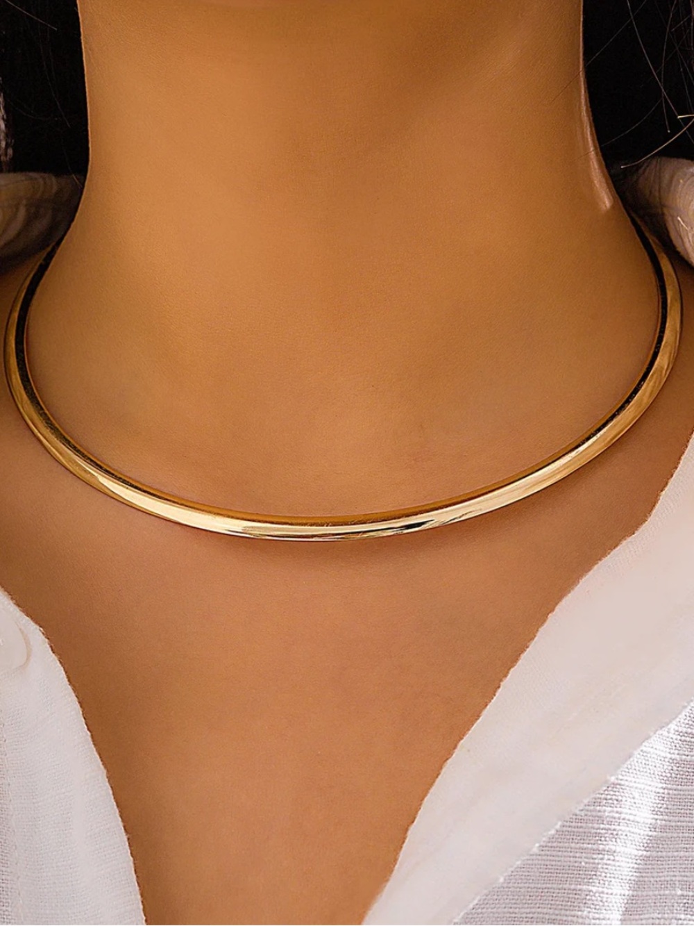 BAUBLEBAR Minimalist Gold Choker Necklace - Elegant Women Jewelry